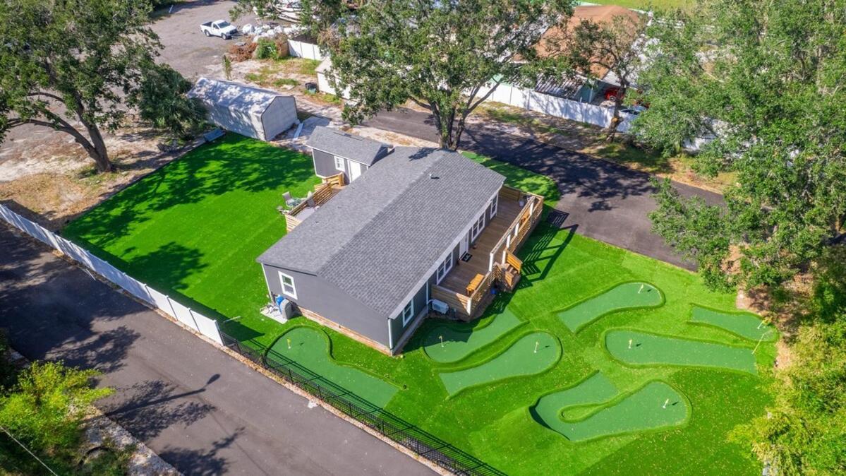 Putt Putt Golf Retreat Tampa Exterior foto